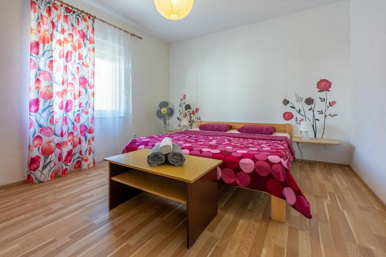Apartments Ratko Jadranovo Exterior foto